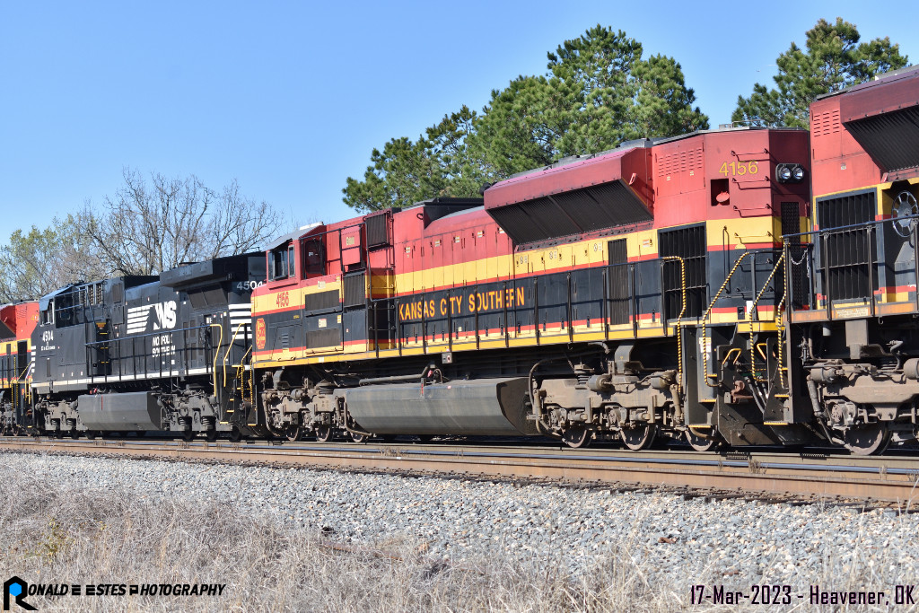 PRN2023030197_400 Kansas City Southern KCS 4156 SD70ACe